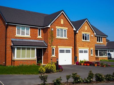 Martin Meadows, Cropper Road