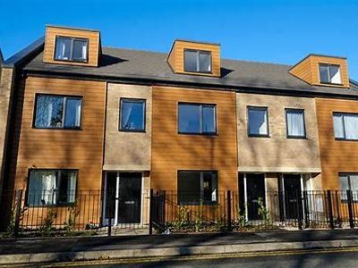 Delivering 100% Customer Satisfaction for Onward Homes