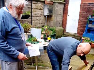 Supporting Walking With - Grow & Eat Initiative